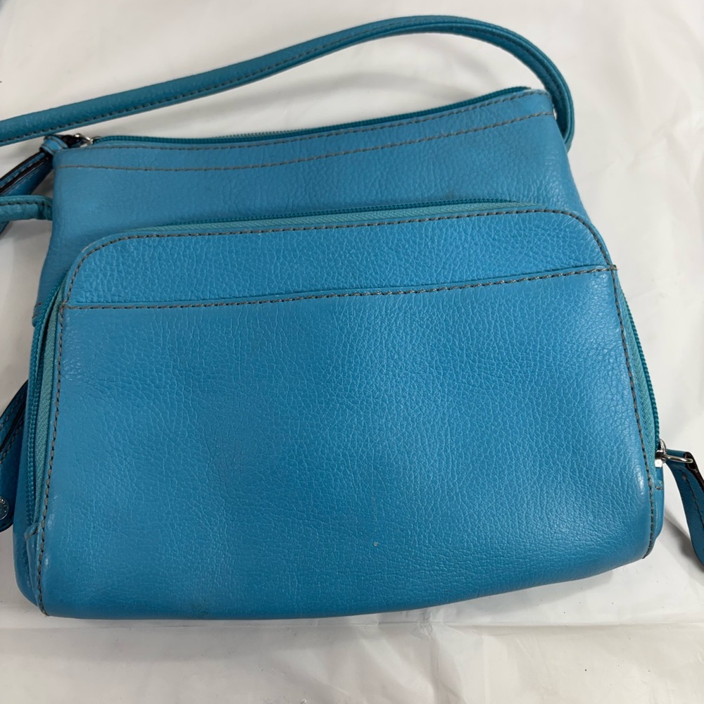 Tignanella Pebble leather turquoise crossbody bag organizer - Picture 2 of 13